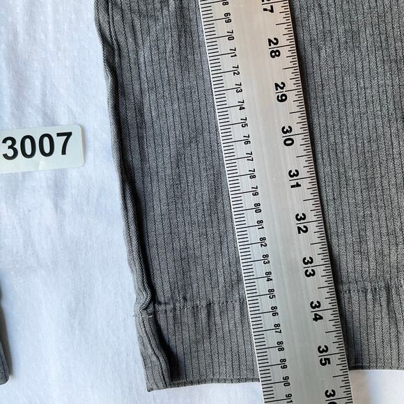 VF Jeanswear Women’s Denim Straight Jeans size 14 Petite, Gray Stripes - Picture 3 of 10